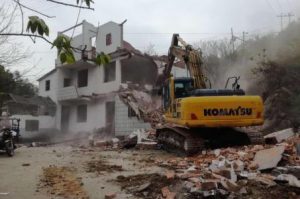 农村无证房都是违法建筑吗？记住下面三个时间点，千万别被骗了插图(1)