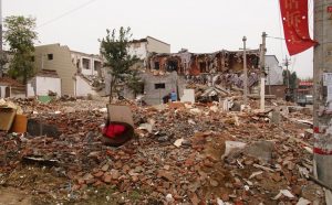 【宅基地】农村宅基地上面的房屋只要翻建就等于违建？法律有写吗？插图(1)