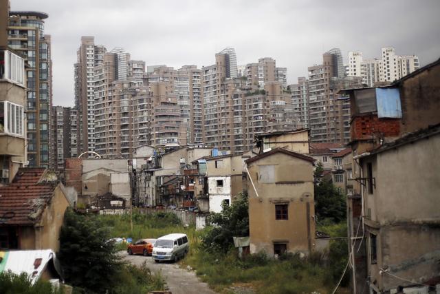 拆迁补偿参照周边房屋市场价，且不会降低生活水平你知道吗？