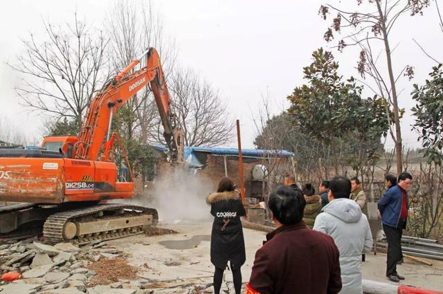 农村土地征收时大棚房该如何补偿？