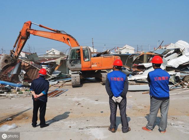 违建建筑危害那么大！您还在偷偷摸摸盖？