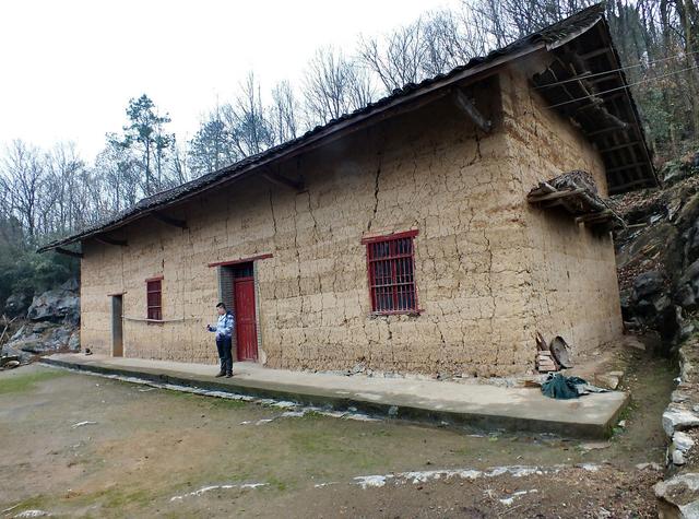 4种无证房不属违建却常被拆违，拆迁户一旦中招，补偿将大打折扣