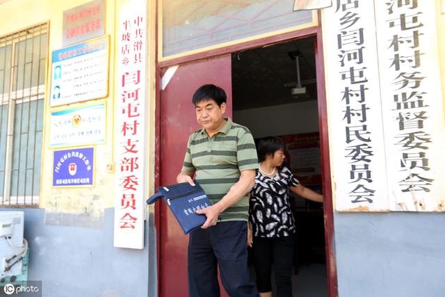村委会能不能随意将土地出售、外租？其实绝大多数人都想错了