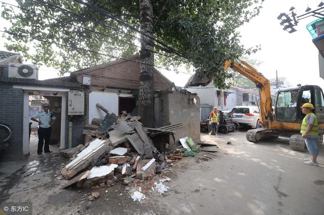 住了多年的房屋到拆迁了，怎么就成了违法建筑？