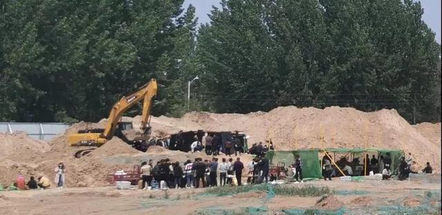 河南原阳4儿童被埋，施工项目“涉违建”归谁管？