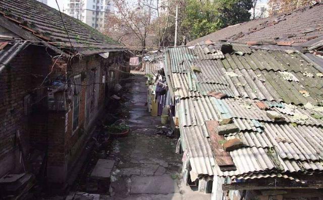 农村宅基地能否卖给外村村民？签订的买卖协议有效吗？