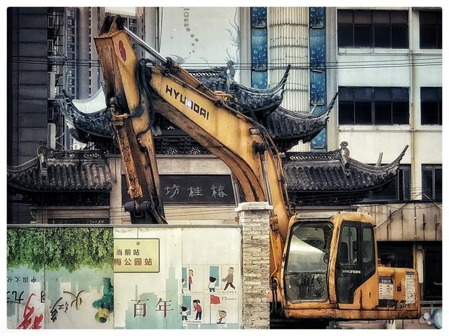 遇到这7起强拆，被拆迁人该如何处理？有四种选择是不可取的