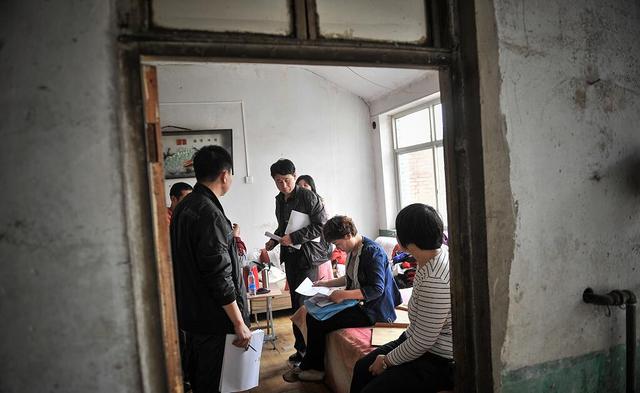 签了拆迁协议拆迁方却不履行，拒绝搬迁就要被强拆吗？