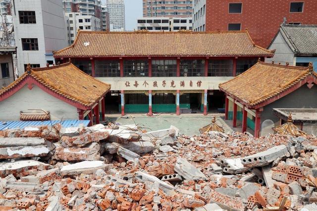 2020年企业拆迁跟房屋拆迁相比，这几项拆迁补偿款必须要有