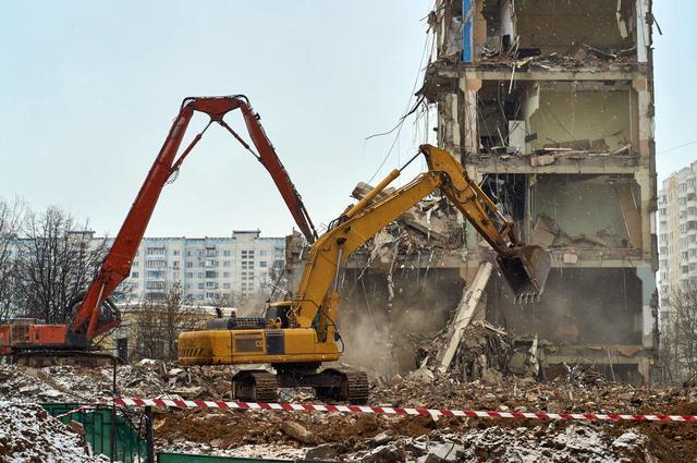 认定违章建筑就能直接强拆？违建不可随便拆，违法拆除需进行赔偿
