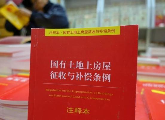 法律允许司法强拆的存在，要实施强拆必须遵循这“五个禁止”原则