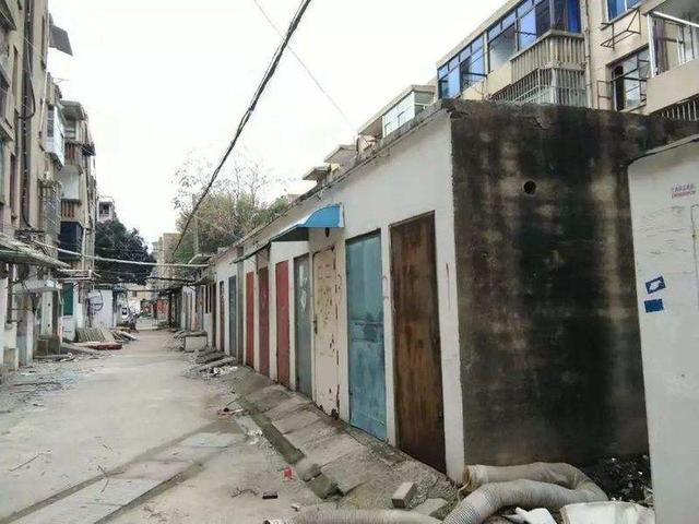 加深理解：地方征拆政策和法律之间的关系，村民有权通过法律维权