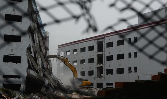 农民朋友请注意！2020年起，农村的三处违建可不拆，也不需要罚款