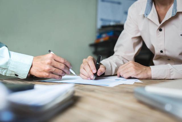 2020年，面对非法强制拆迁，你会选择怎样的应对方式呢？