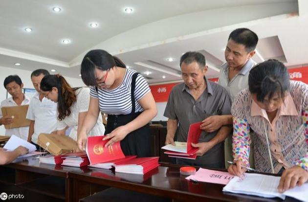 2020年法律规定，针对拆迁补偿不合理，老百姓有权拒绝签字！