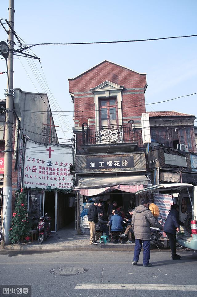 2020年房屋拆迁产权调换的形式和标准应注意的一些问题