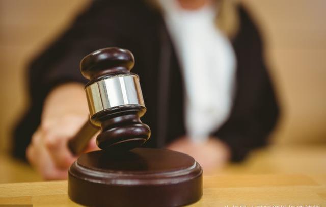 我家的房屋、厂房被认定违章建筑，被强拆会不会有补偿？
